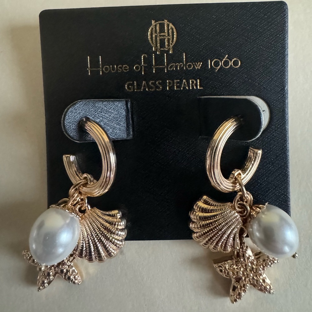 HOUSE OF HARLOW 1960 Hoop Dangle Charm Earrings Glass Pearl Starfish Shell NWT